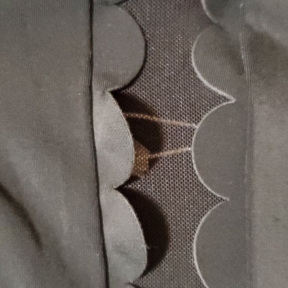 CUPSHE Women's One Piece V Neck Scalloped Mesh Swimsuit ~ Black - Picture 9 of 14